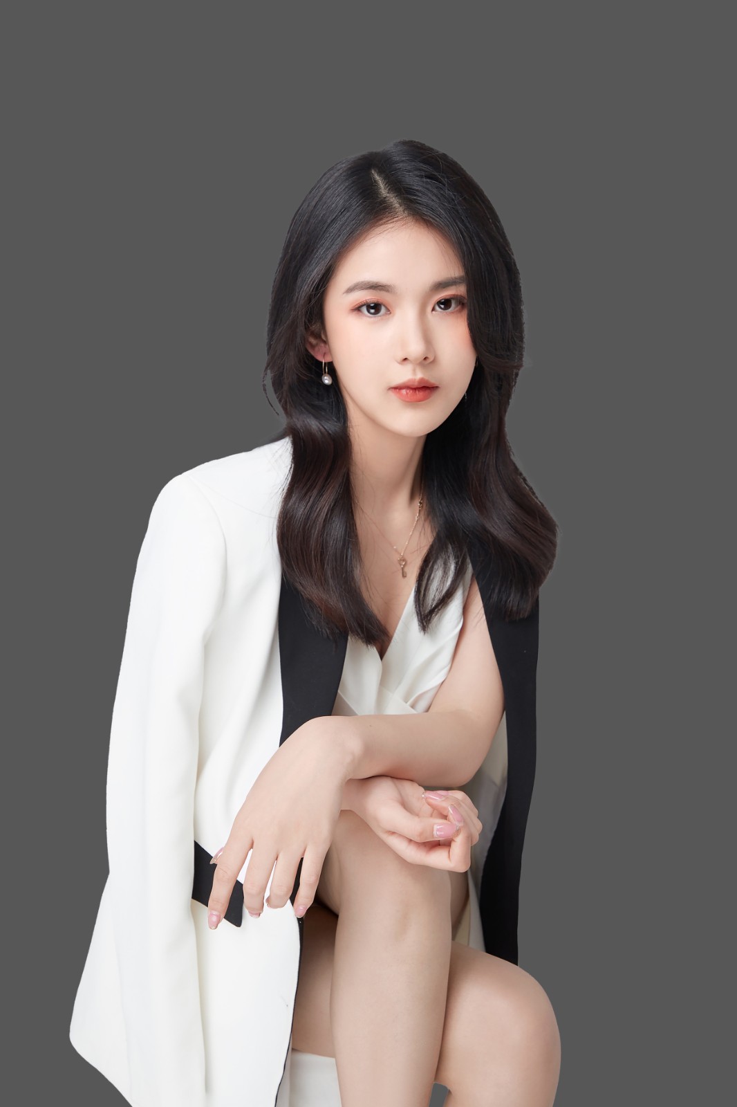 1699430856105339.jpg 邵花花.jpg