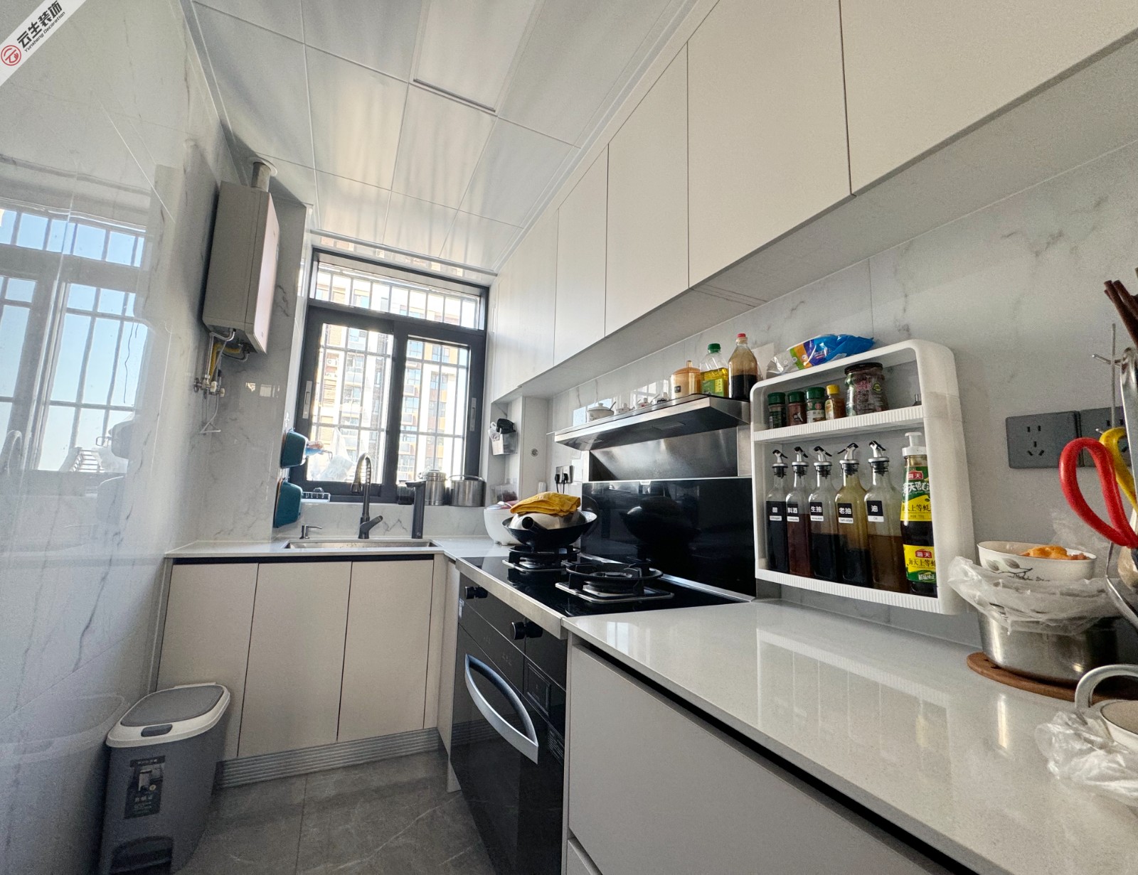 厨房1.jpg